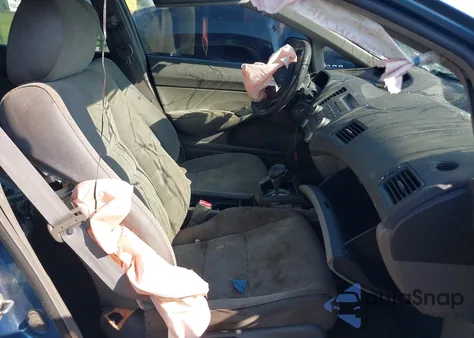 2008 Honda Civic Lx z USA, uszkodzony, nr VIN 2HGFA16538H532335